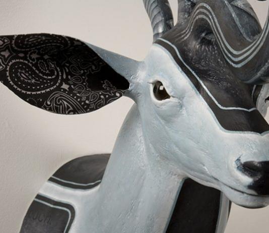 Deer Sculpture by Javier Arturo Martinez / 4779