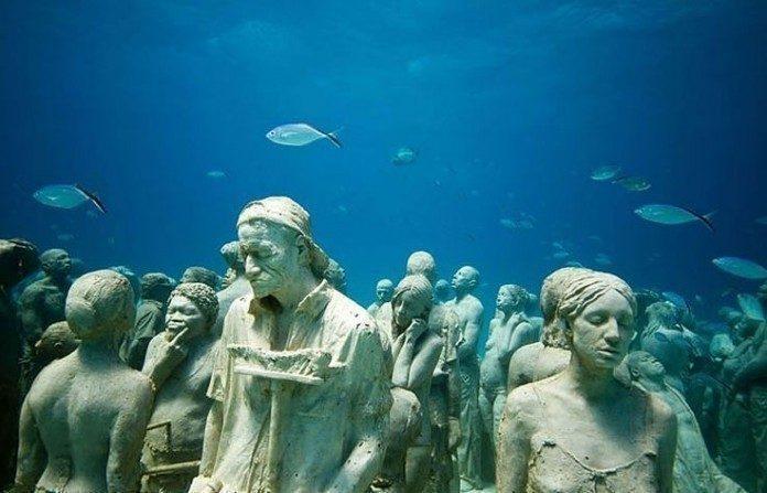  by C55. Jason deCaires Taylor / 6890