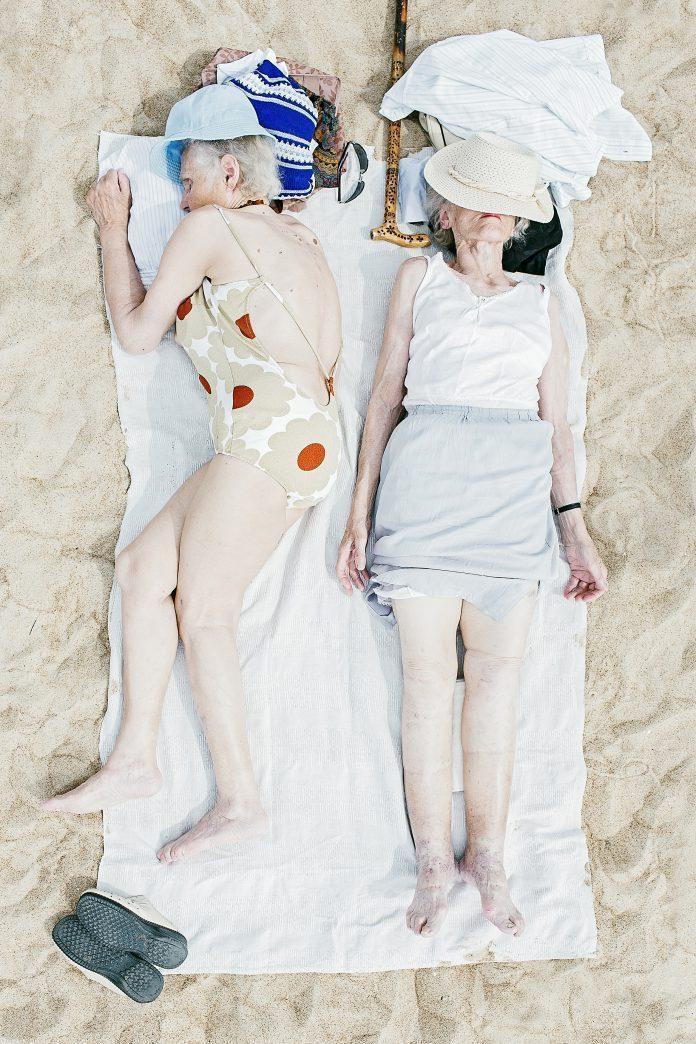 Photography by Tadao Cern / 8843