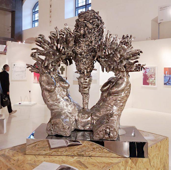Sculpture by Katarzyna Lipecka / 11983